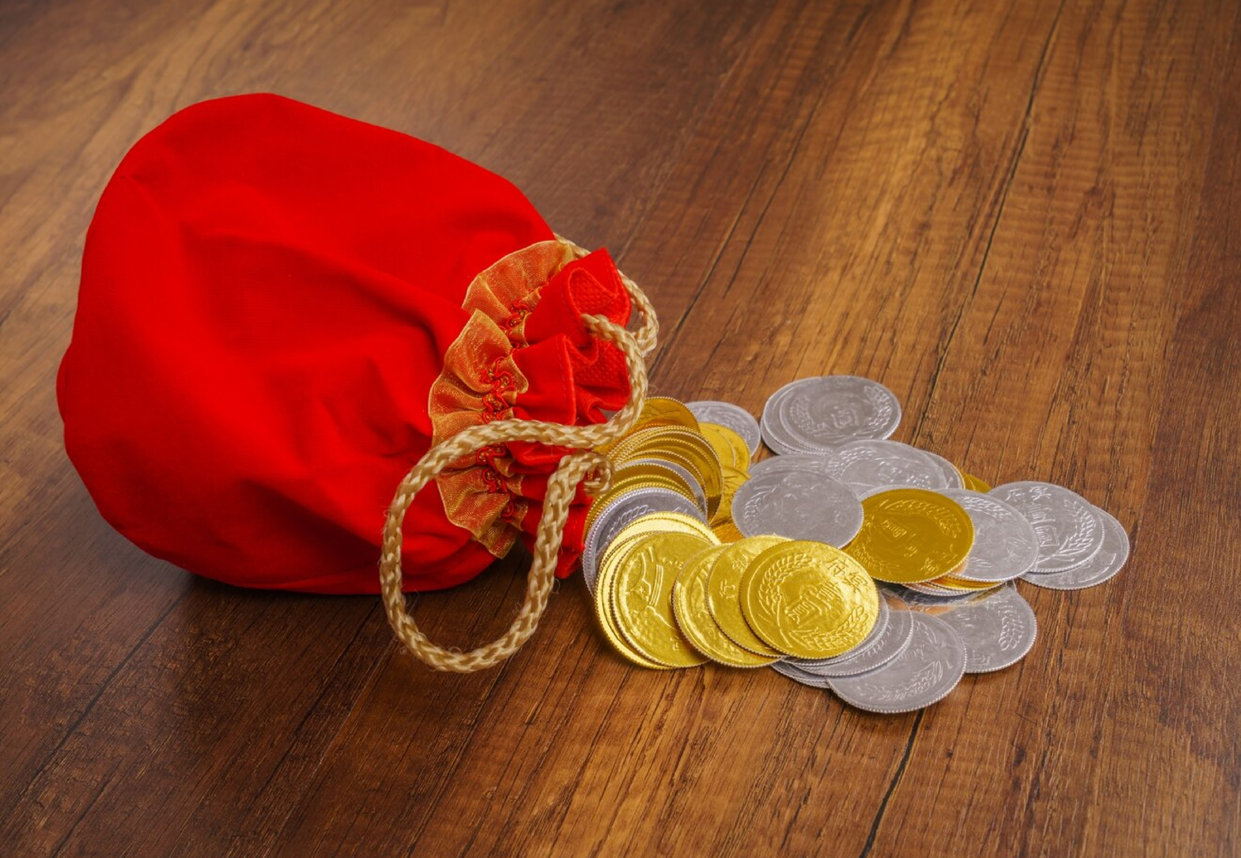 What to Buy on Dhanteras: Auspicious Items and Significance?